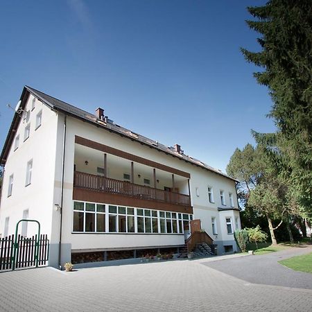 Rodinny Penzion U Wolfu Chrastava Exterior photo